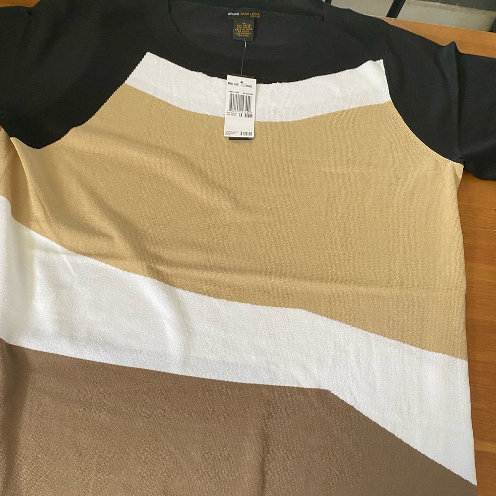 Long sleeved grace Dane Lewis